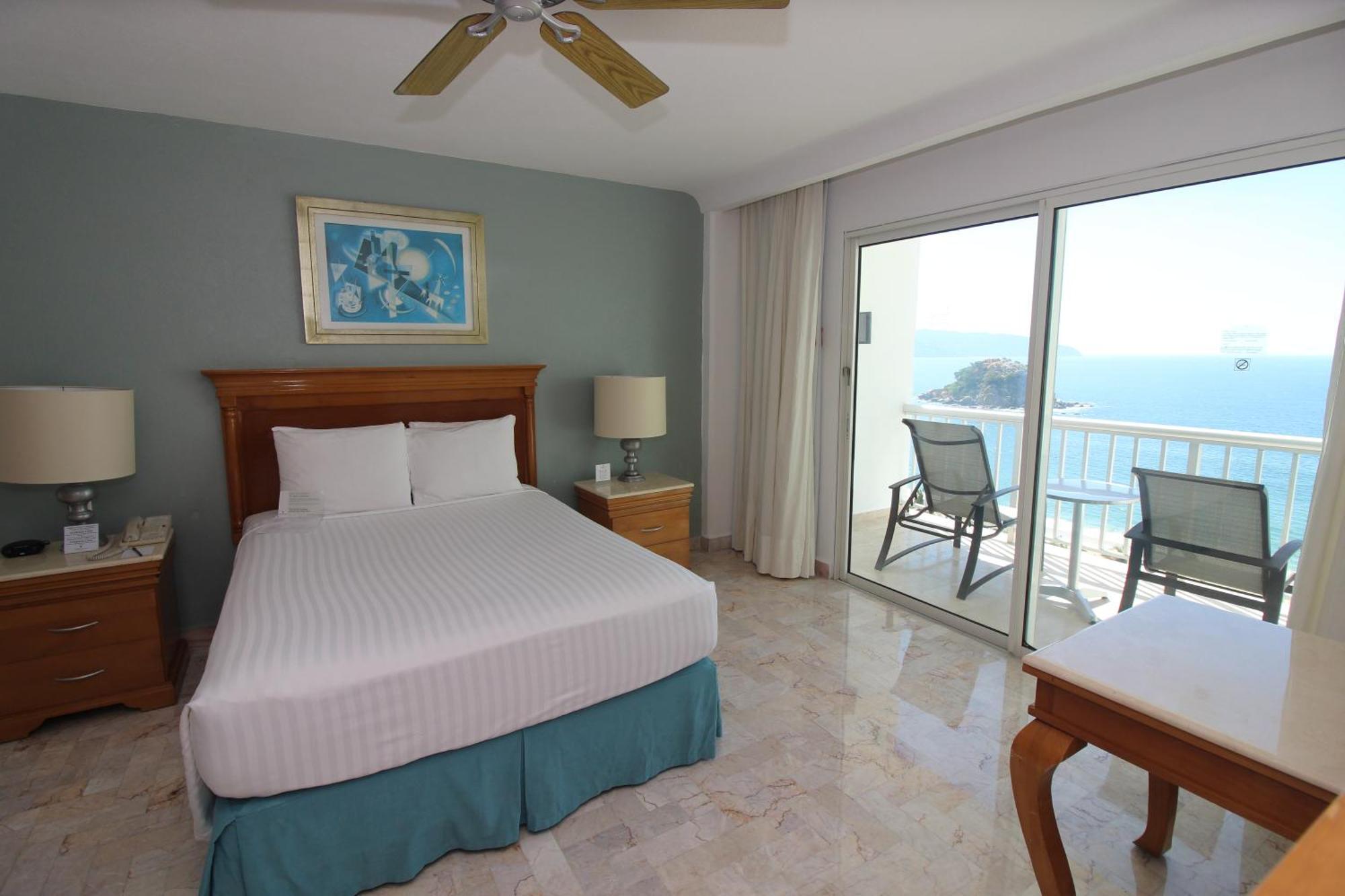 Queen Room Sea View,1498491169:JPEG